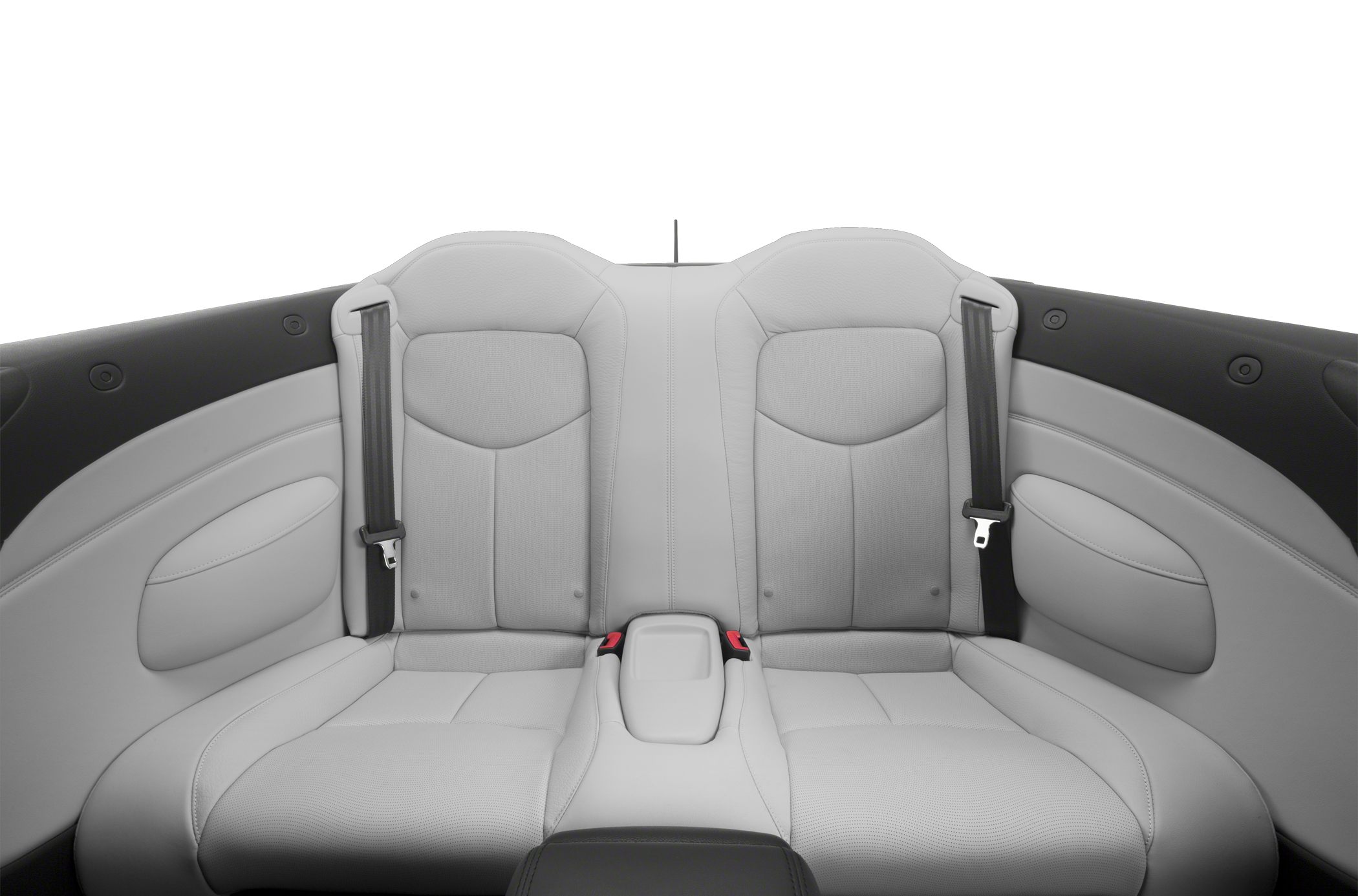 Rear leather seats and seat belts in a convertible