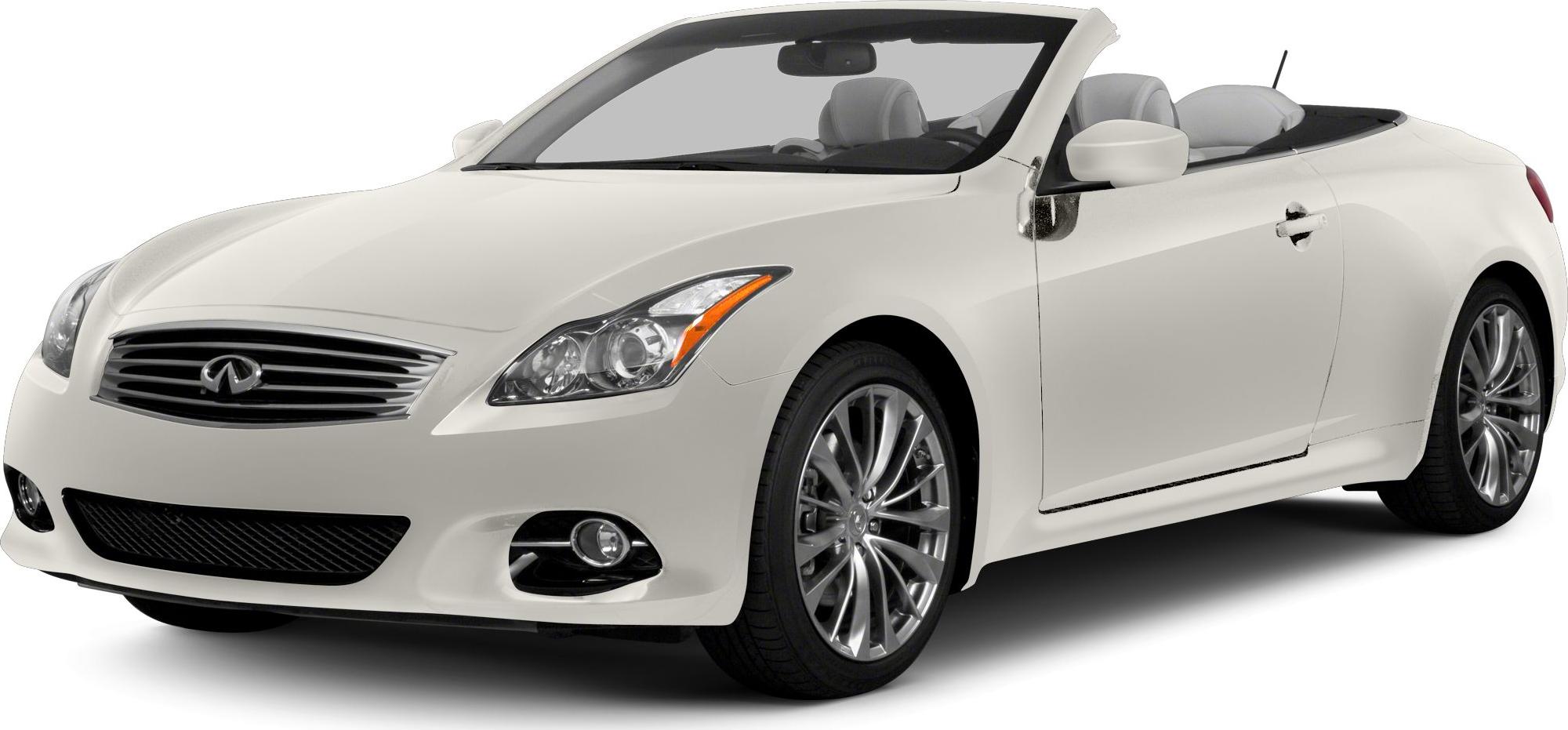 3/4 front-left view, Moonlight White