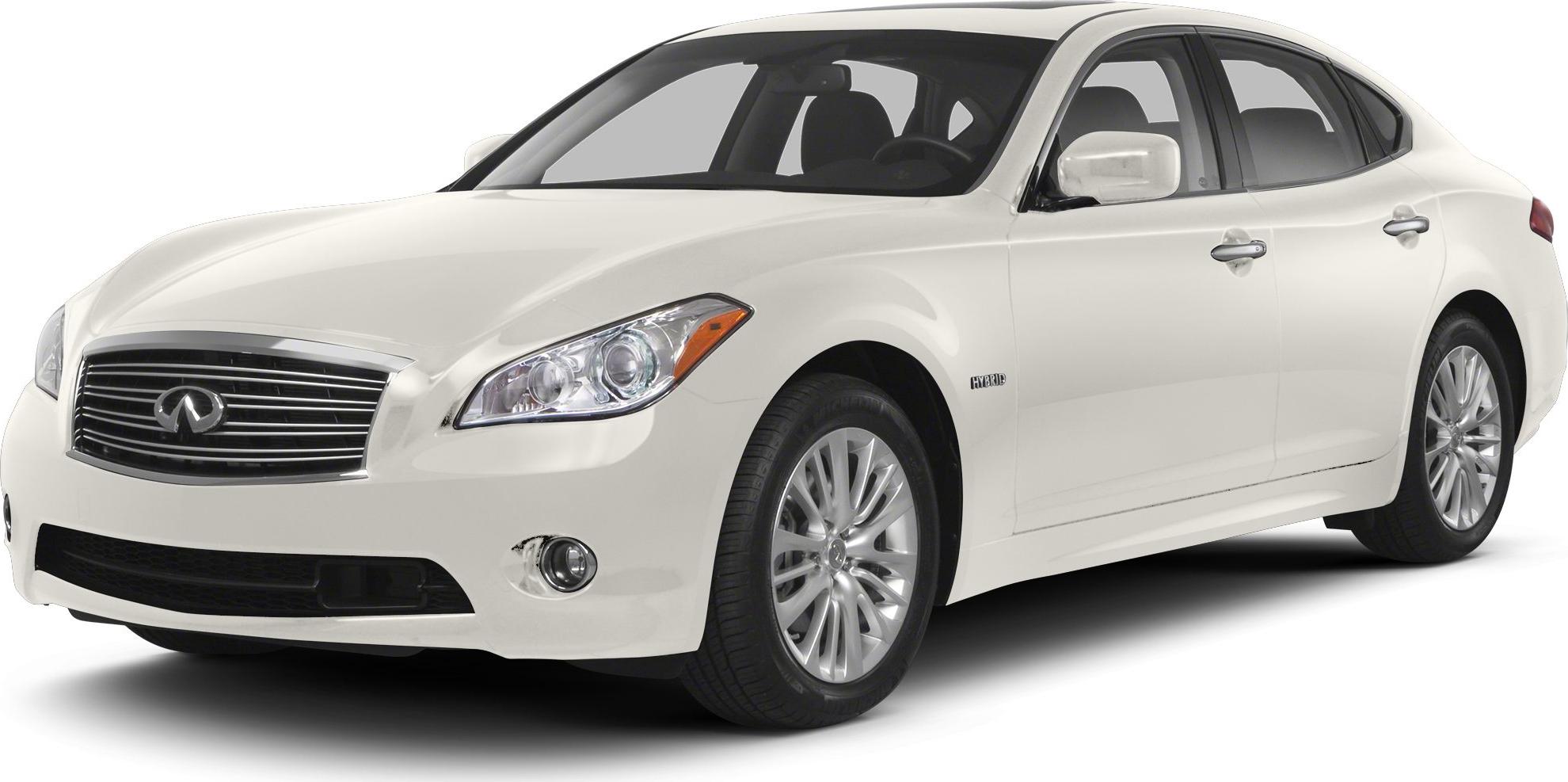 3/4 front-left view, Moonlight White