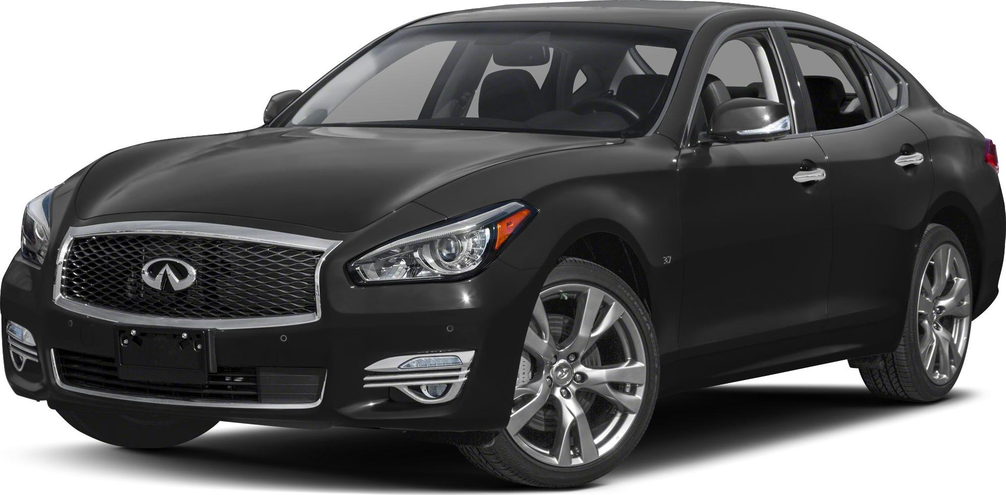 Front grille with chrome trim and LED headlights