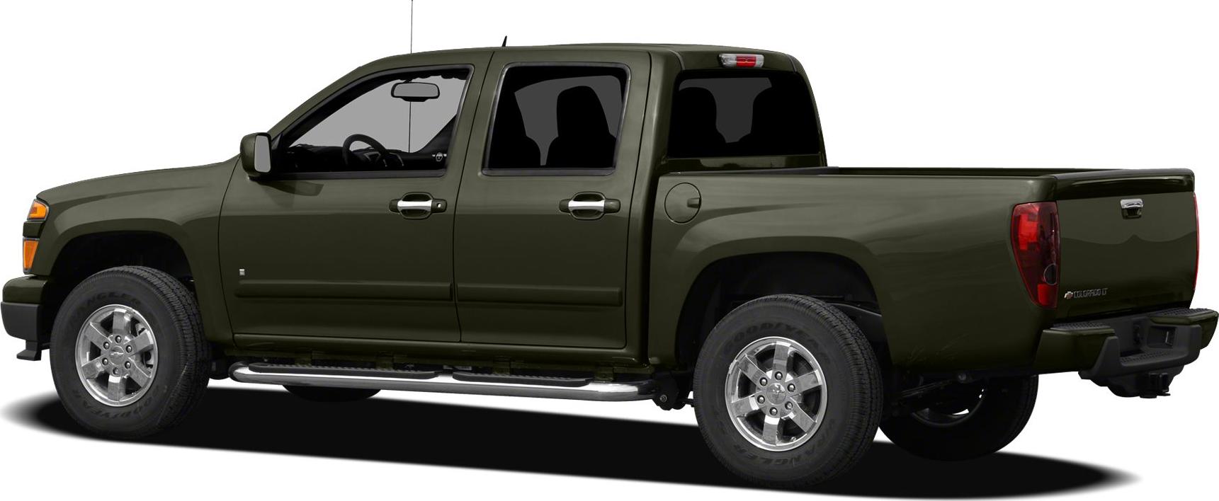 Dual cab pickup with chrome side steps and alloy wheels