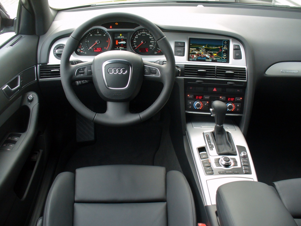Audi A6 Allroad quattro 2007 interior with dashboard and steering wheel