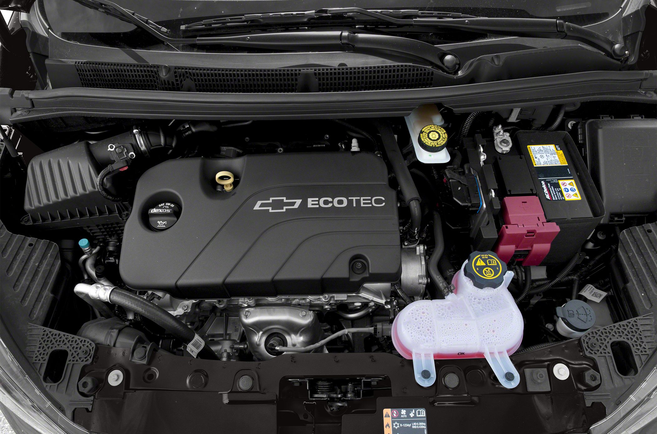 ECOTEC engine with battery and coolant reservoir in engine bay