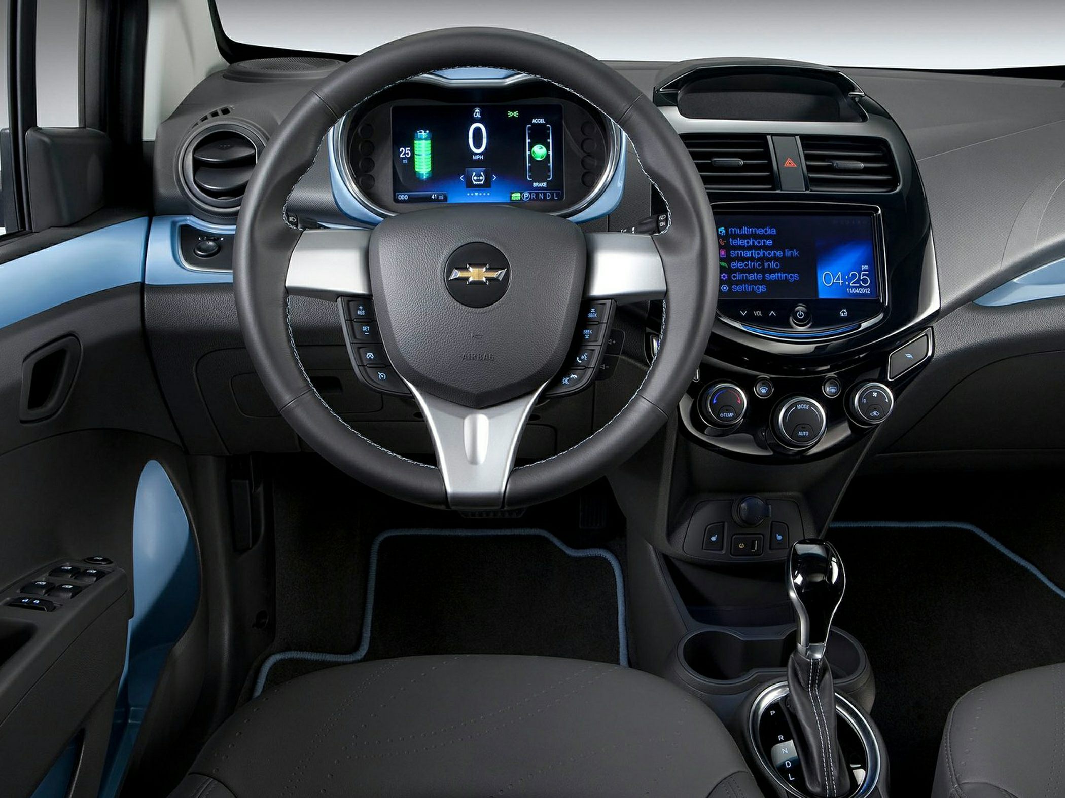 Digital dashboard and multifunction steering wheel with modern center console.