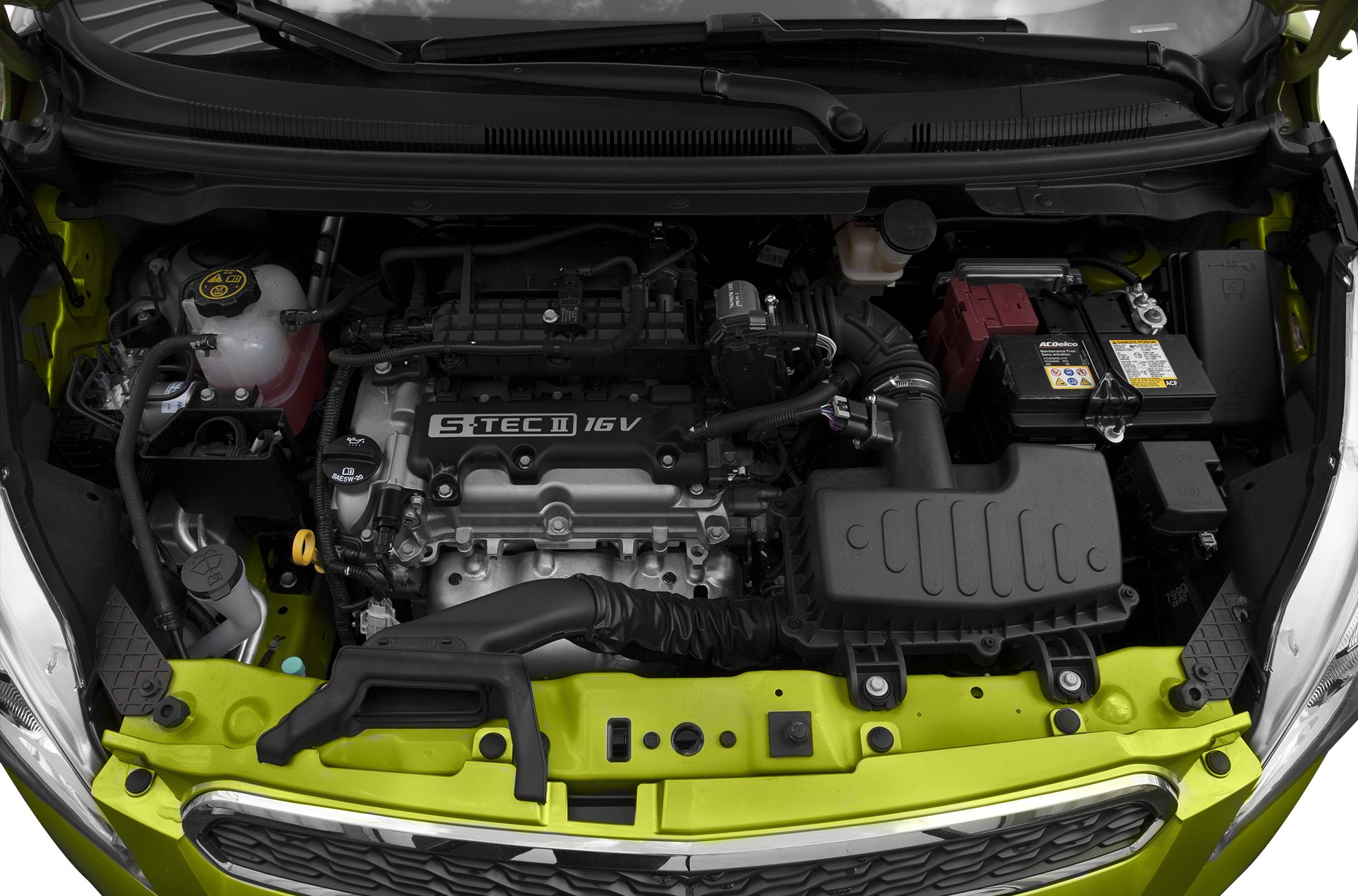 Engine bay with S-TEC II 16V engine and battery layout