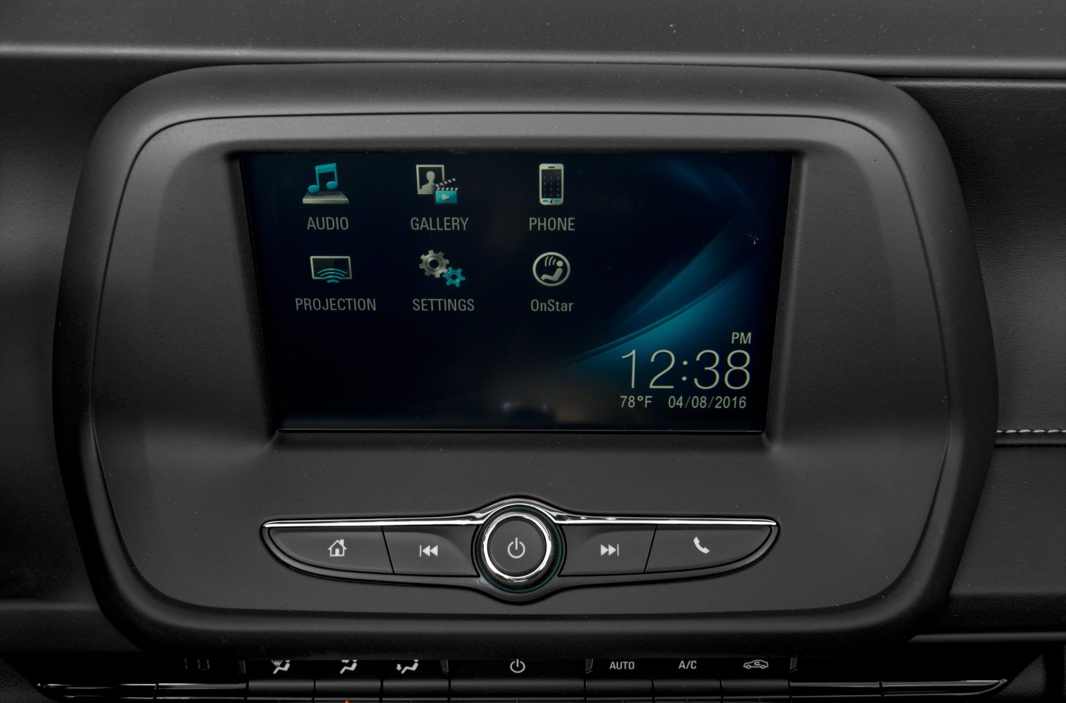 Touchscreen infotainment system with audio, gallery, phone, projection, and OnStar icons