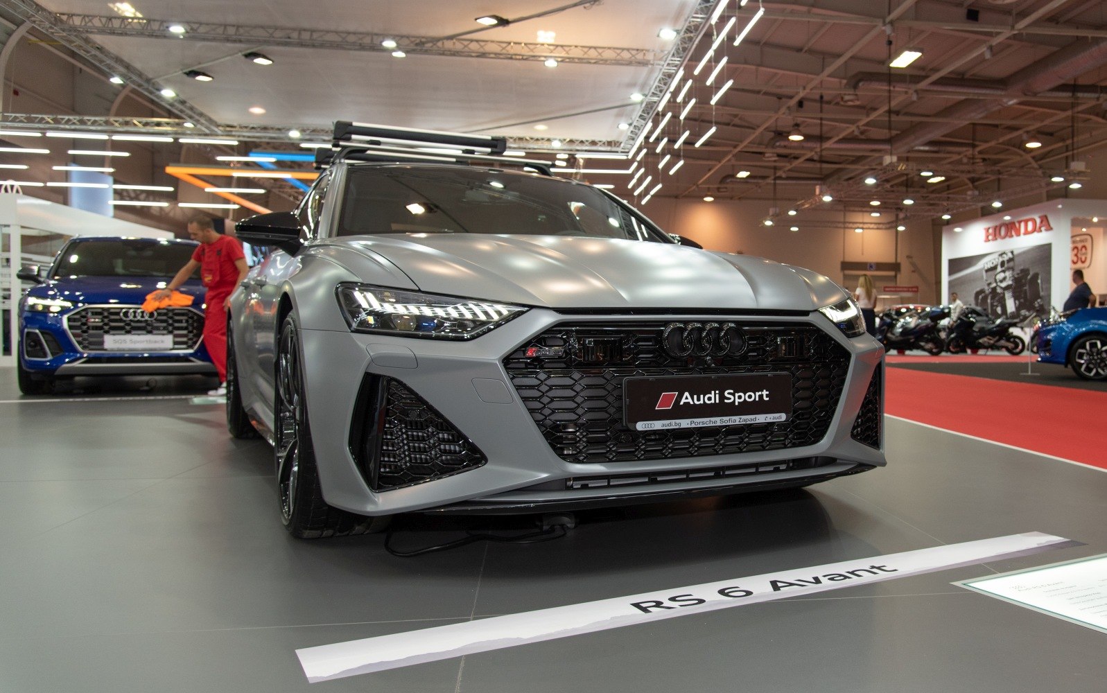 Aggressive honeycomb grille and LED headlights front view