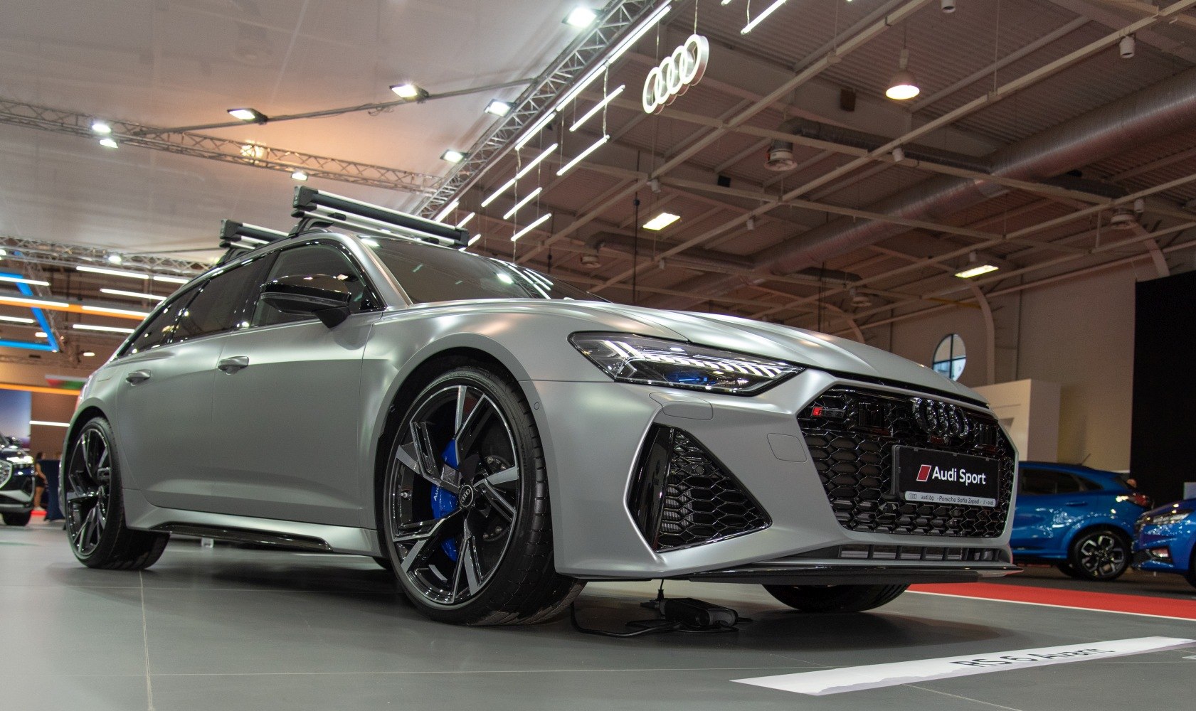 Front side view with LED headlights and alloy wheels
