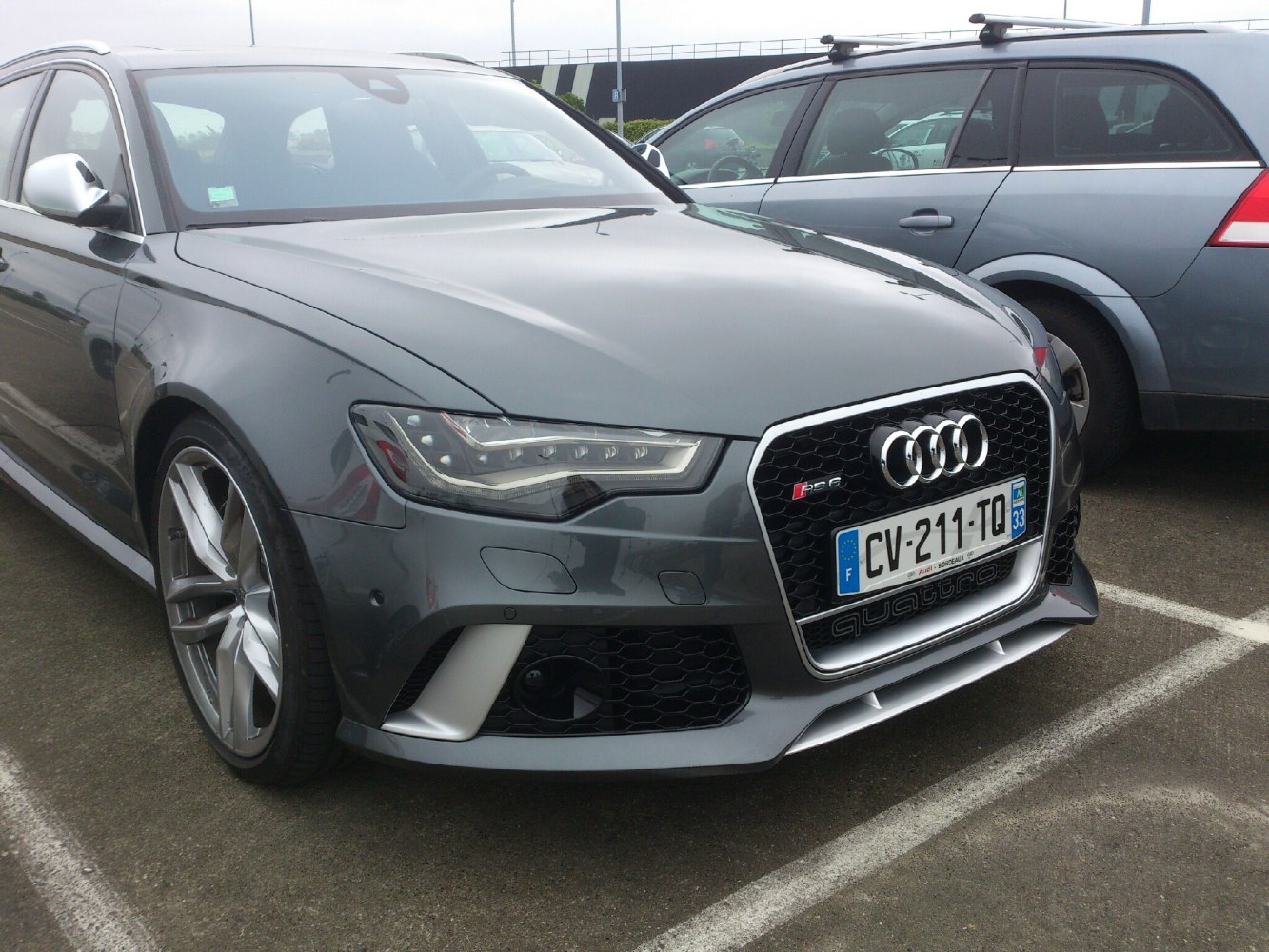 Aggressive front with honeycomb grille and LED headlights, plus large alloy wheels