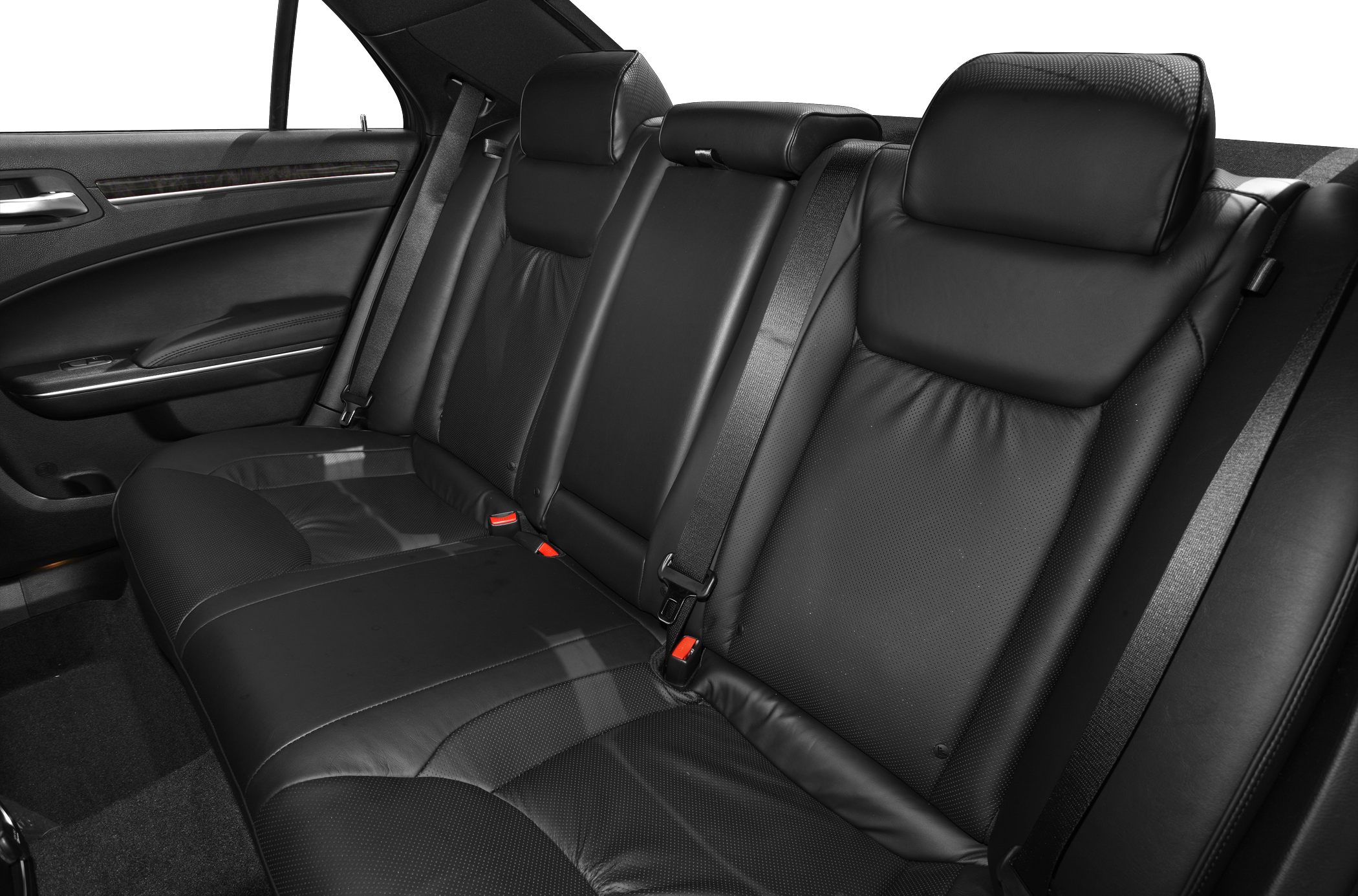 Rear black leather seats with seat belts and headrests