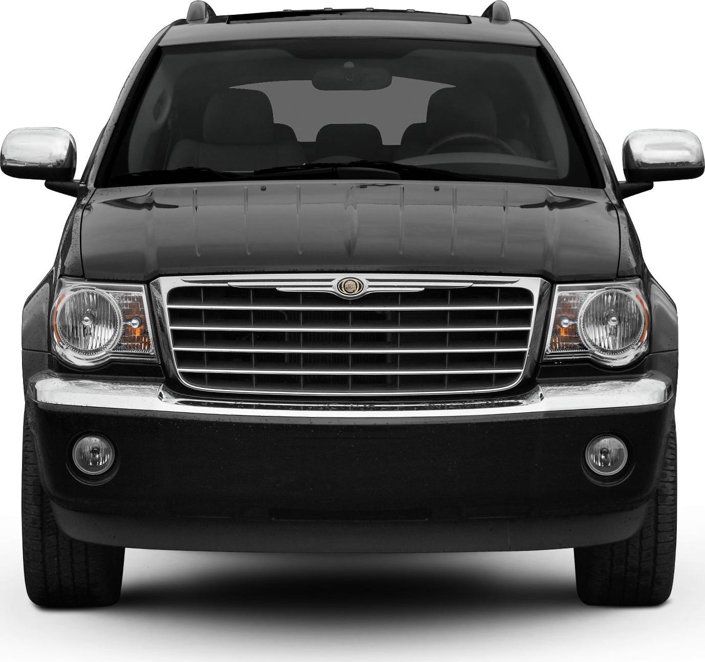 SUV front view with horizontal grille and round headlights
