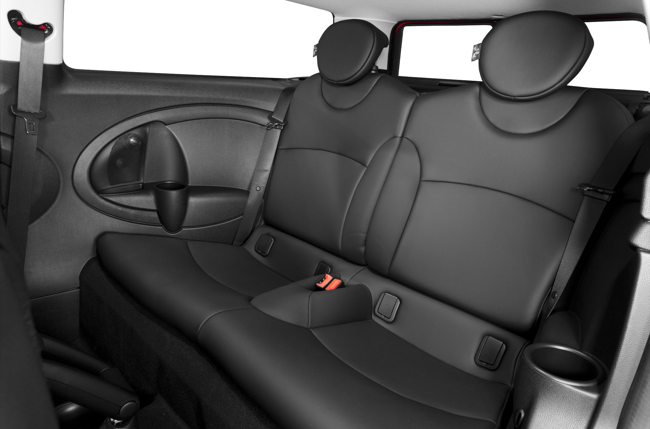 Rear black leather seats with headrests and built-in cup holders