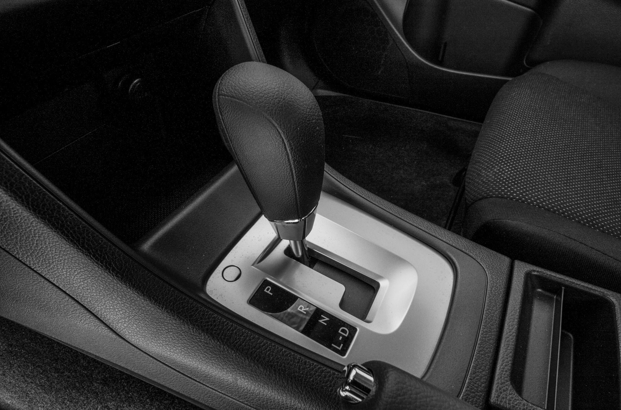 Automatic gear shift lever with modern design