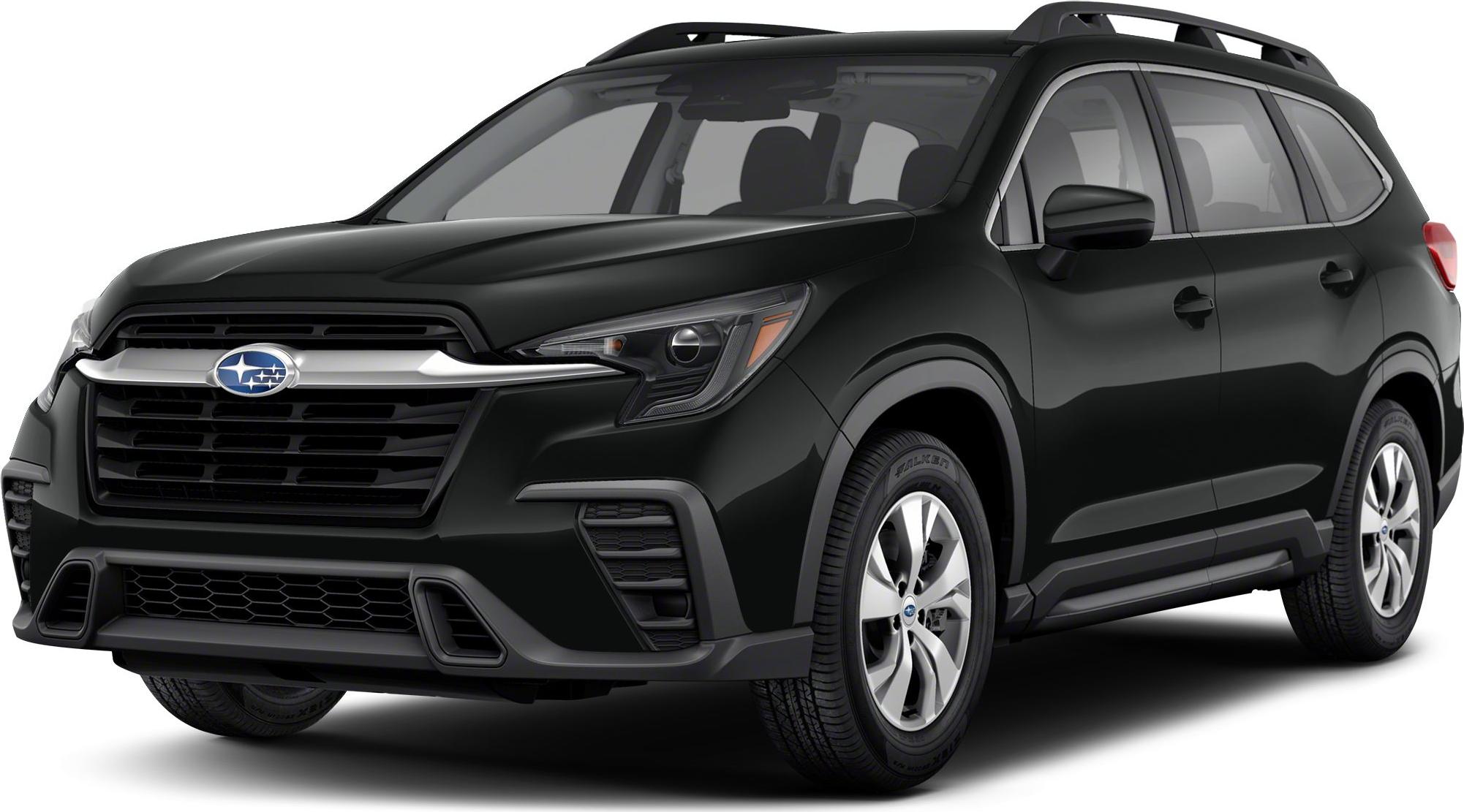 Front grille and headlights of a 2023 facelift SUV