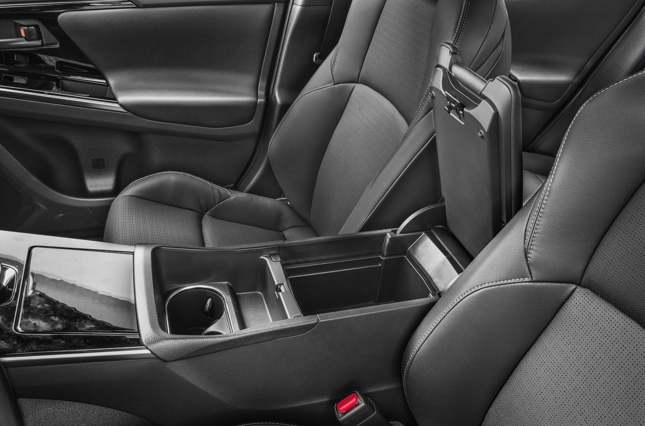 Center console storage and front seats with leather upholstery