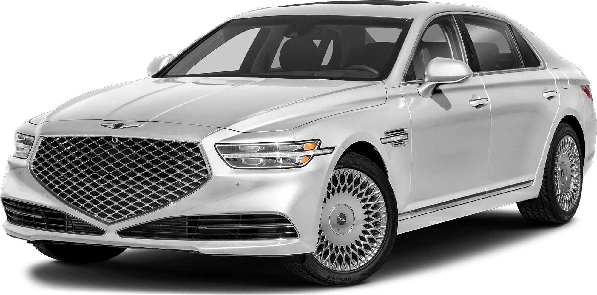 Wide mesh front grille and intricate alloy wheels.