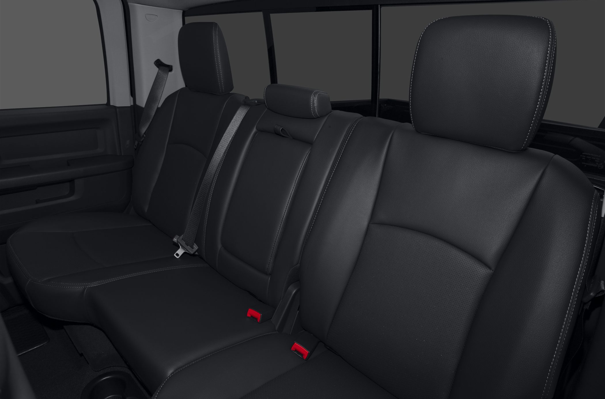 Leather rear seats with headrests and seatbelts