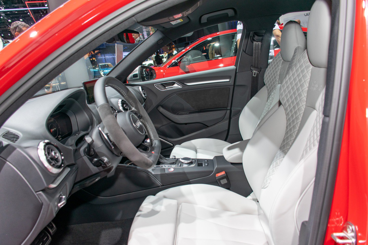 Luxury sport seats and advanced cockpit interior