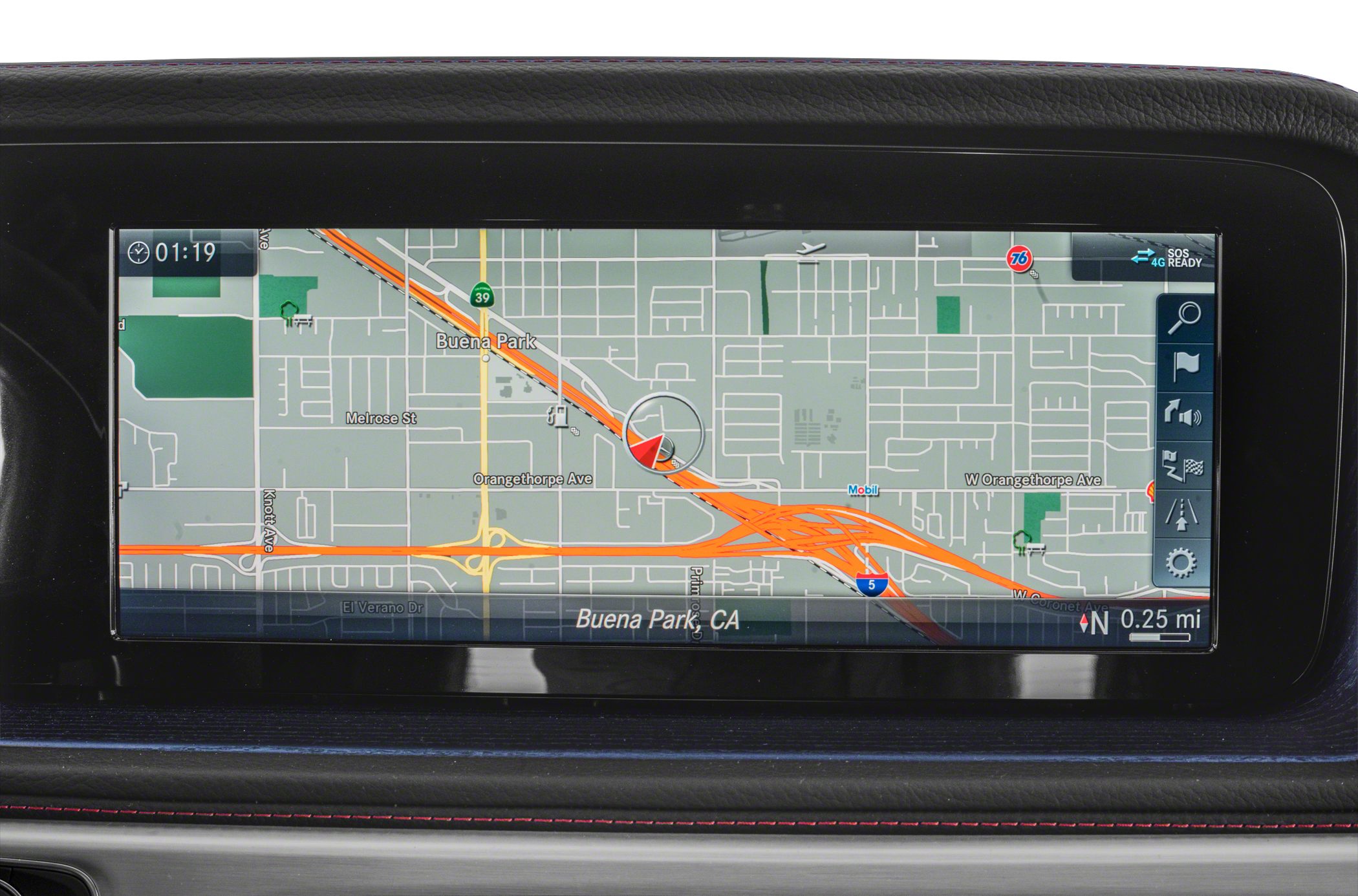 High-resolution GPS navigation display with digital map and route