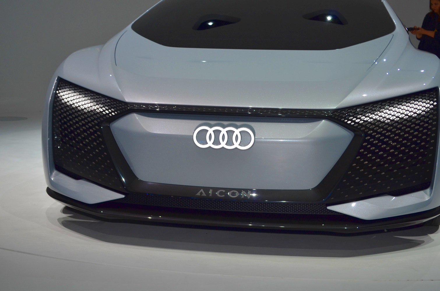 Futuristic front grille with integrated LED headlights