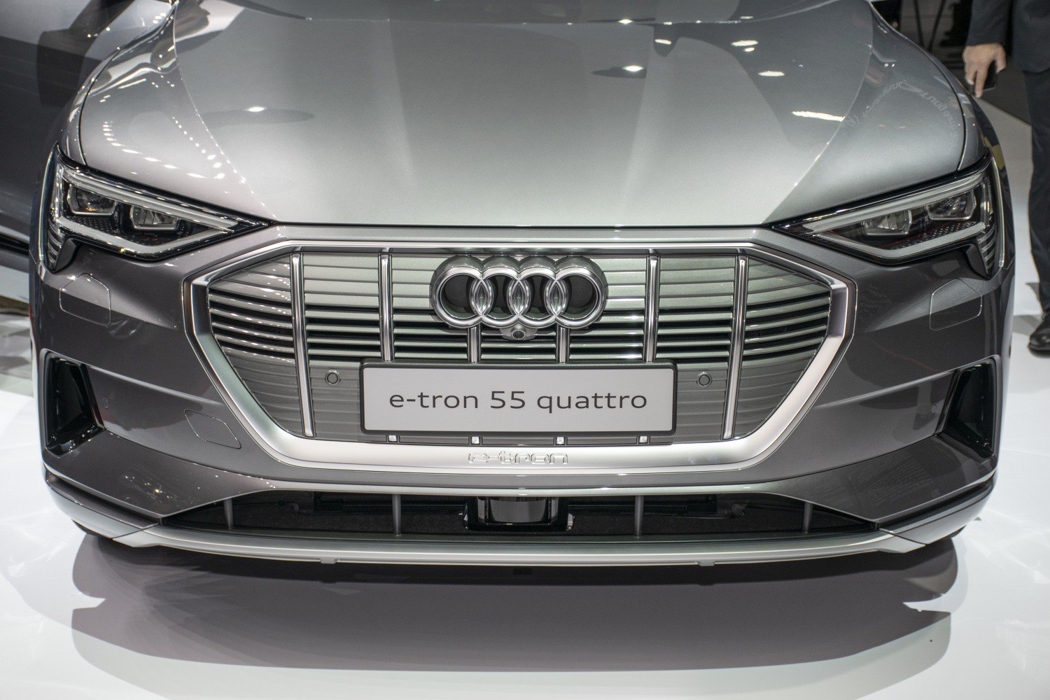 Front grille and LED headlights design
