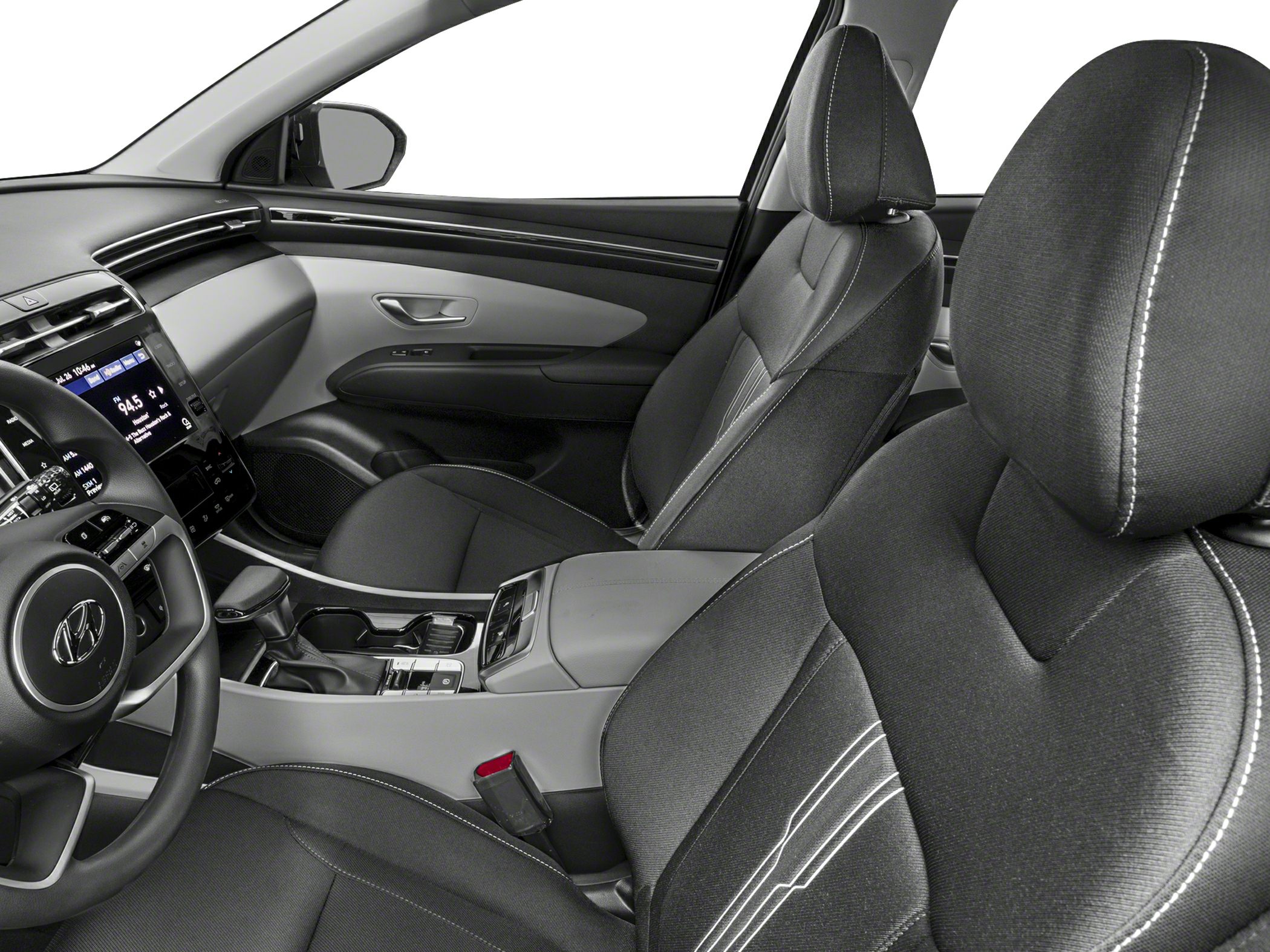 Modern dashboard and ergonomic front seats design