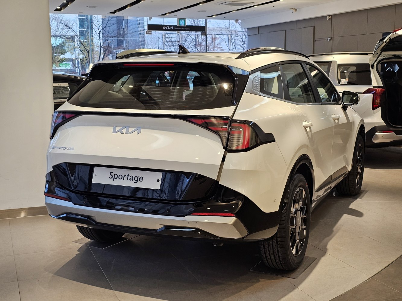 3/4 rear-right view