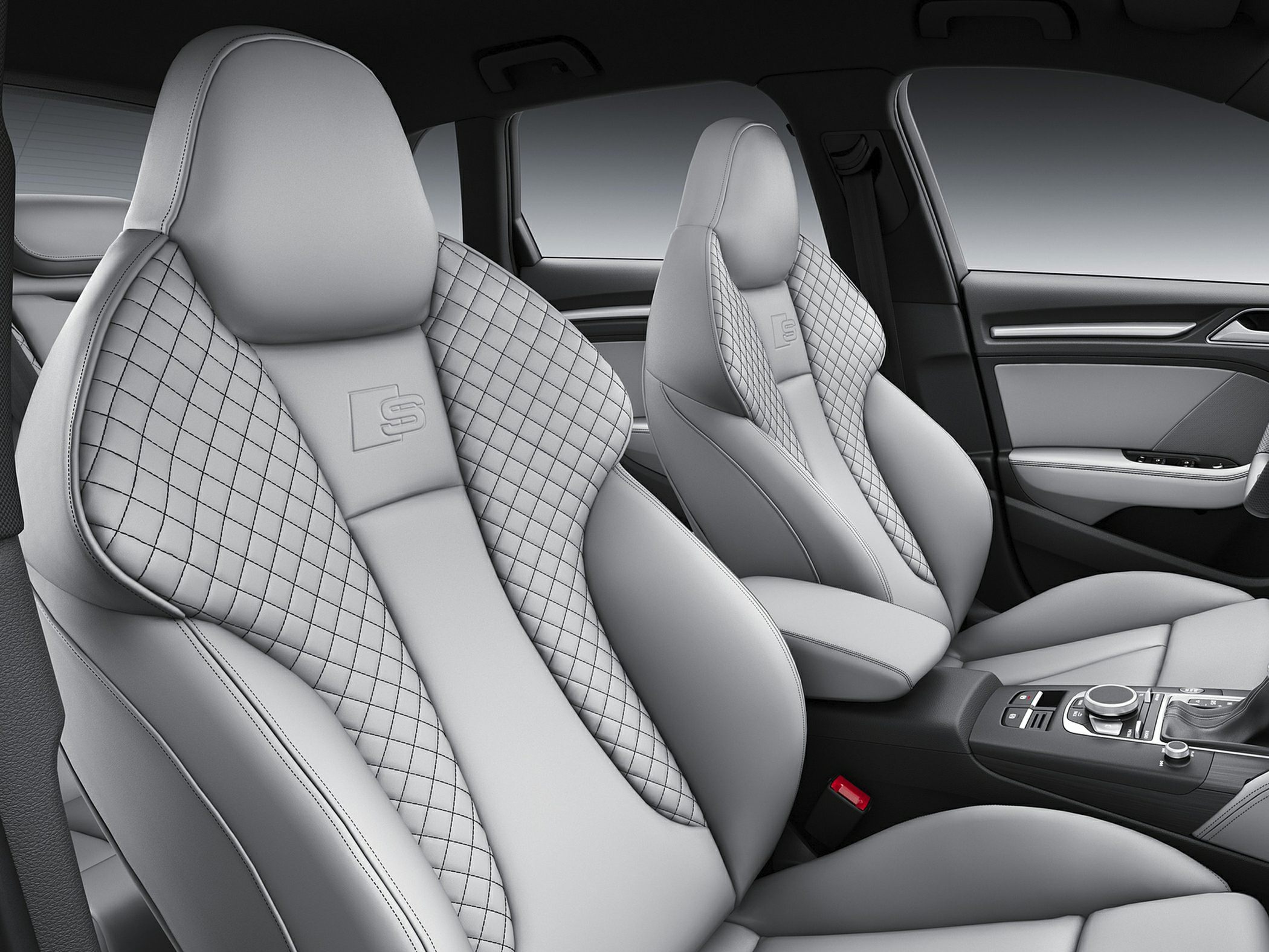 Luxury sport seats with diamond quilting and S line logo