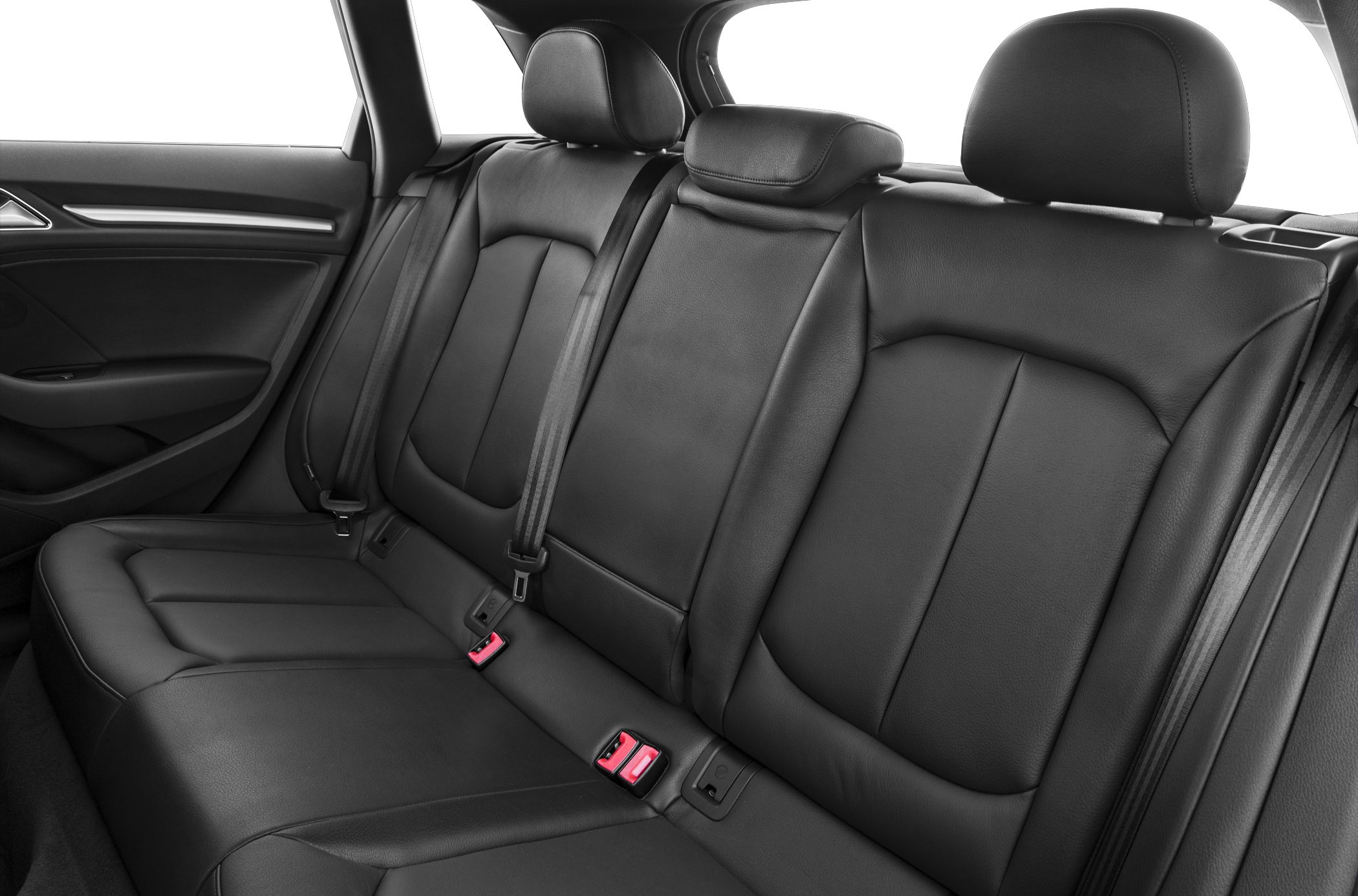 Black leather rear seats with headrests and seat belts