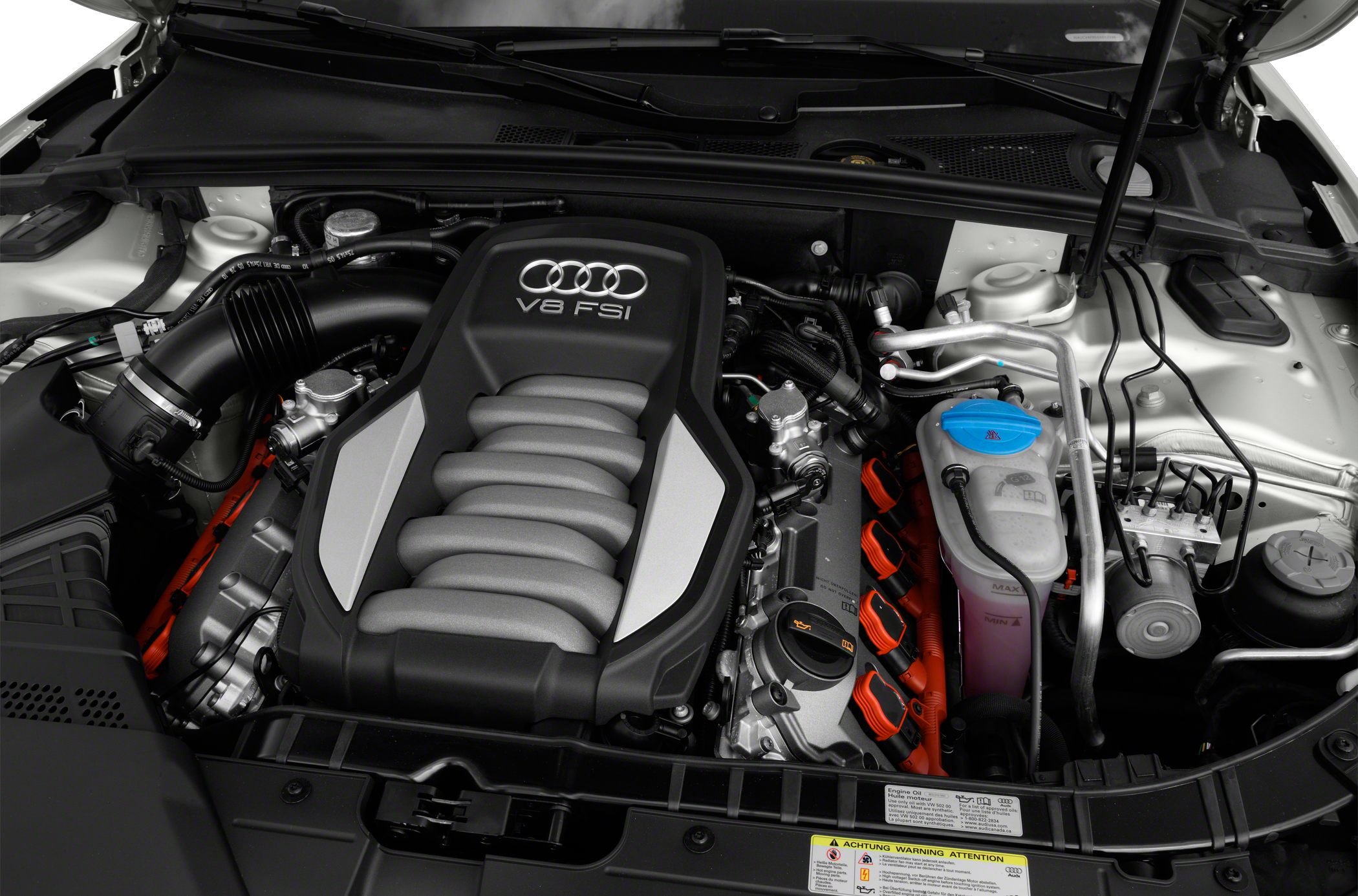 V8 FSI engine and detailed engine bay layout