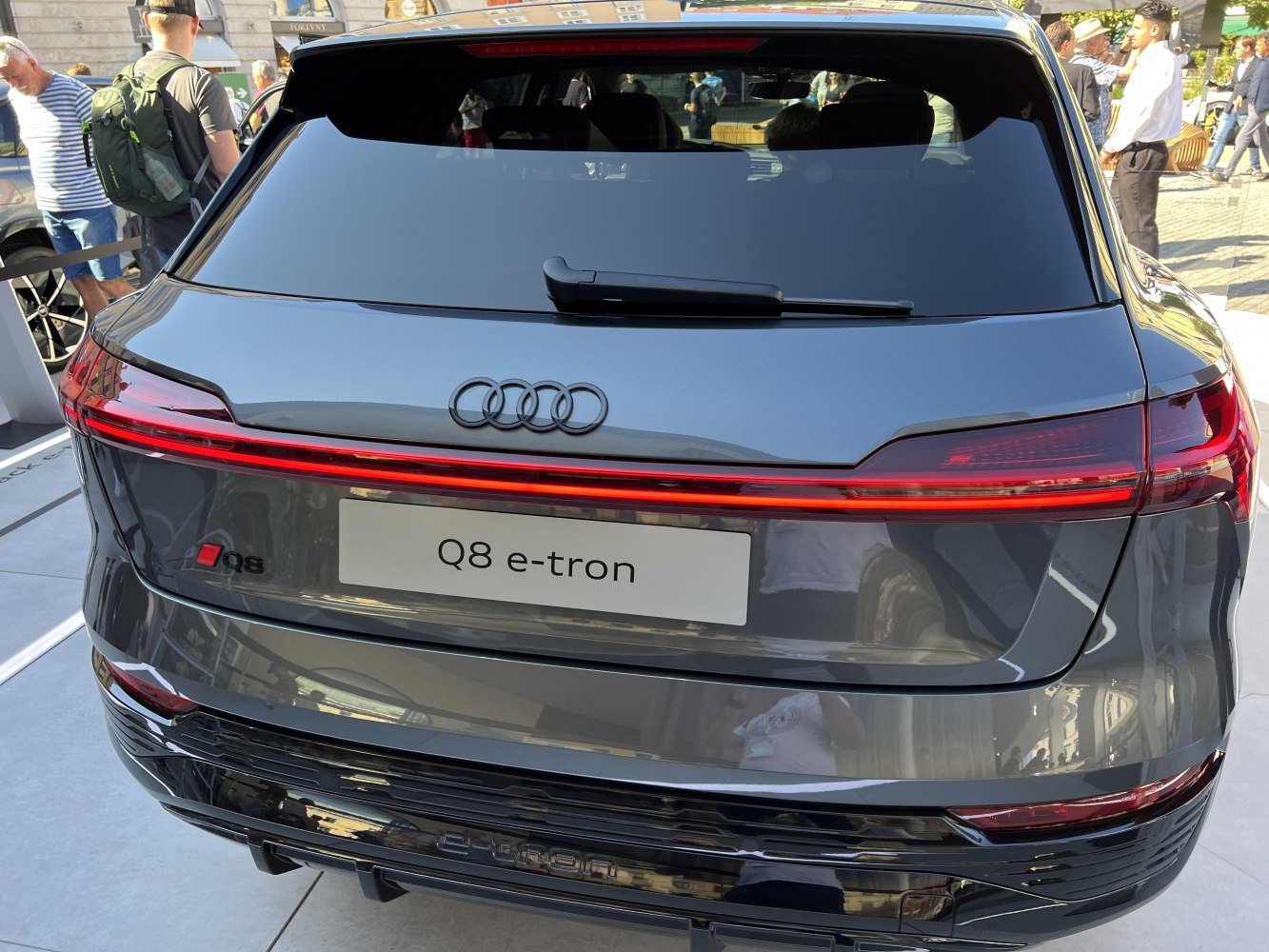 Rear view with LED tail light strip and rear window wiper