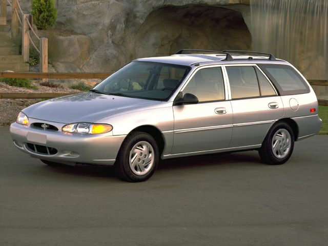 Compact practical station wagon with roof rails and hatchback design