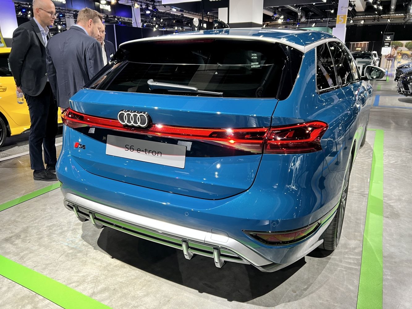 Sleek rear with LED taillights and blue body paint