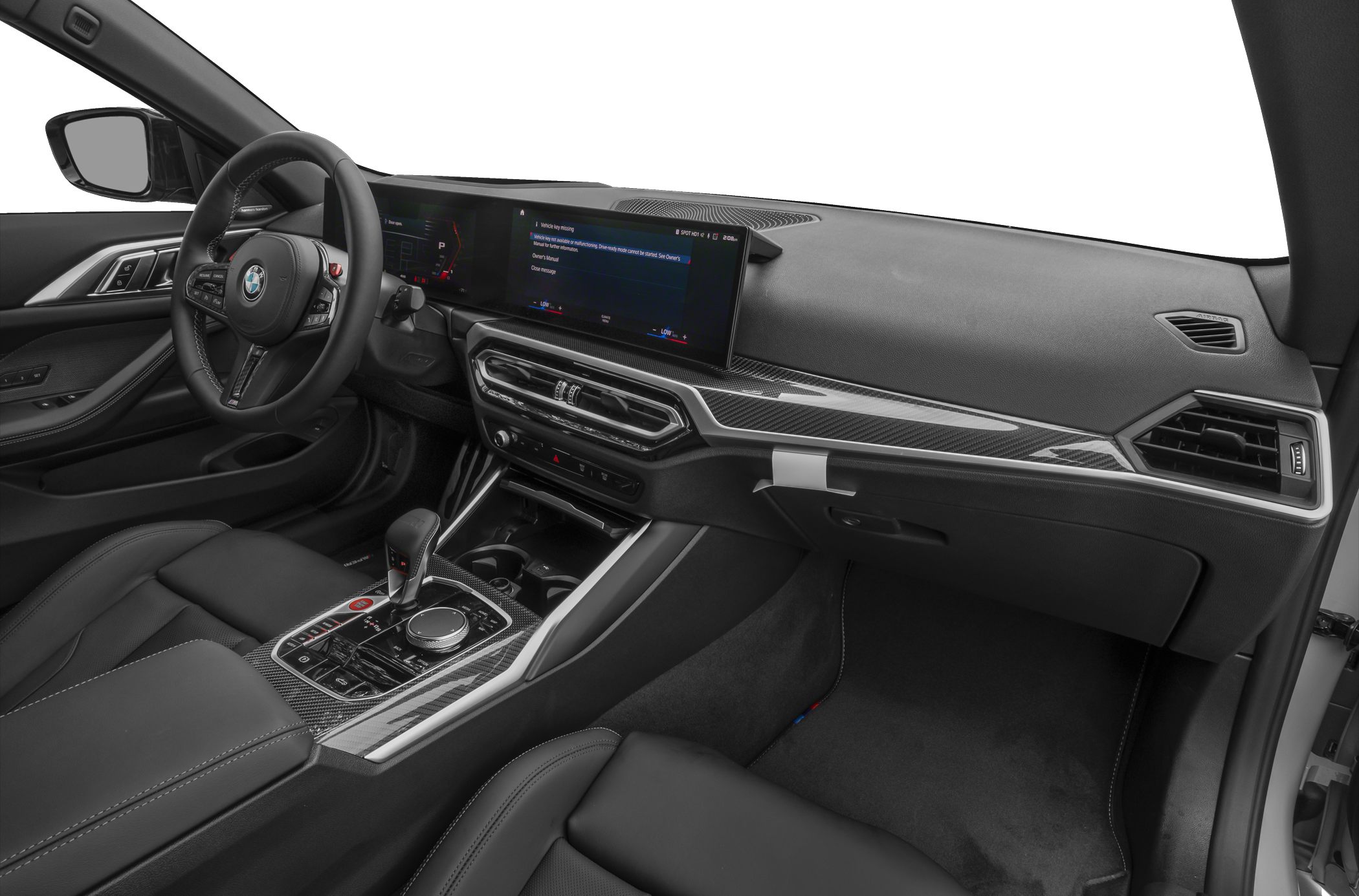 Dashboard, steering wheel, and center console interior features