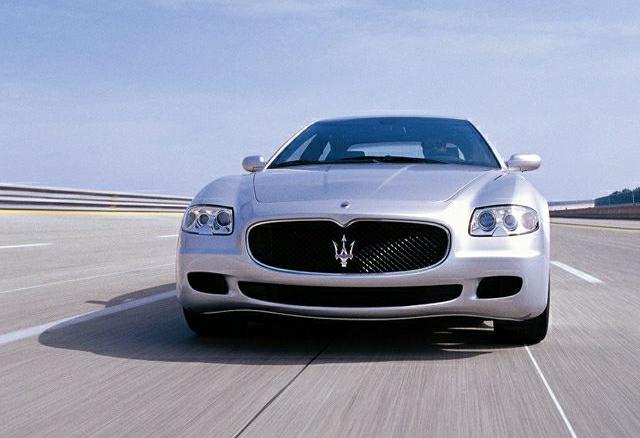 2003 Maserati Quattroporte V Front View