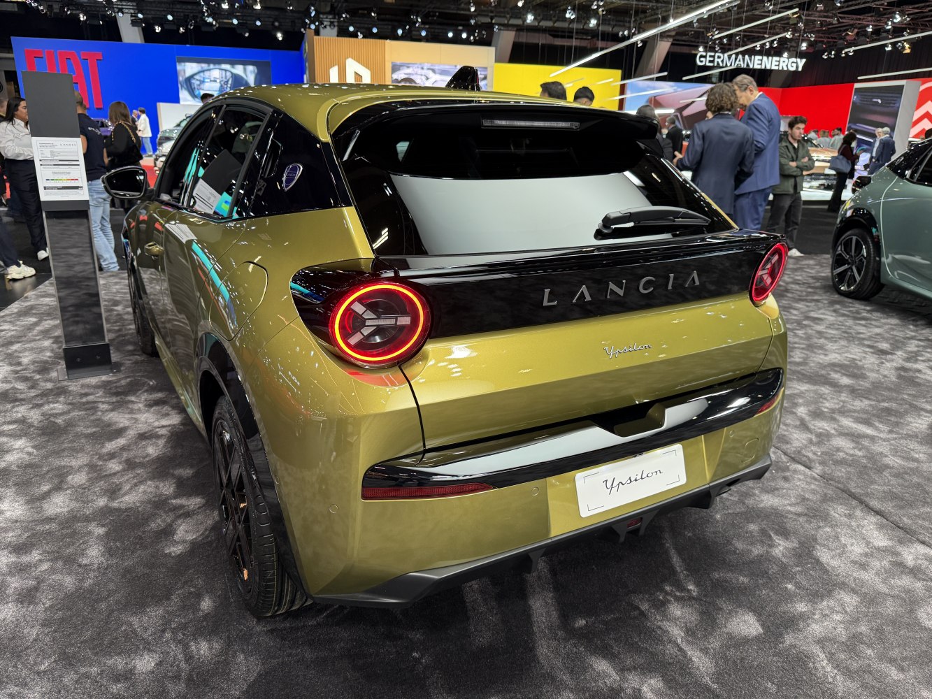 Rear hatchback design with circular LED tail lights