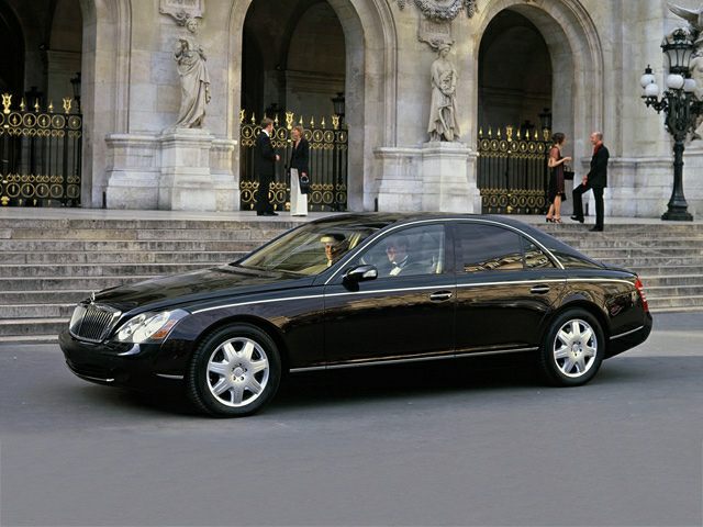 3/4 front-left view