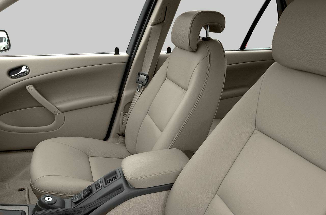Beige leather front seats and door panel interior