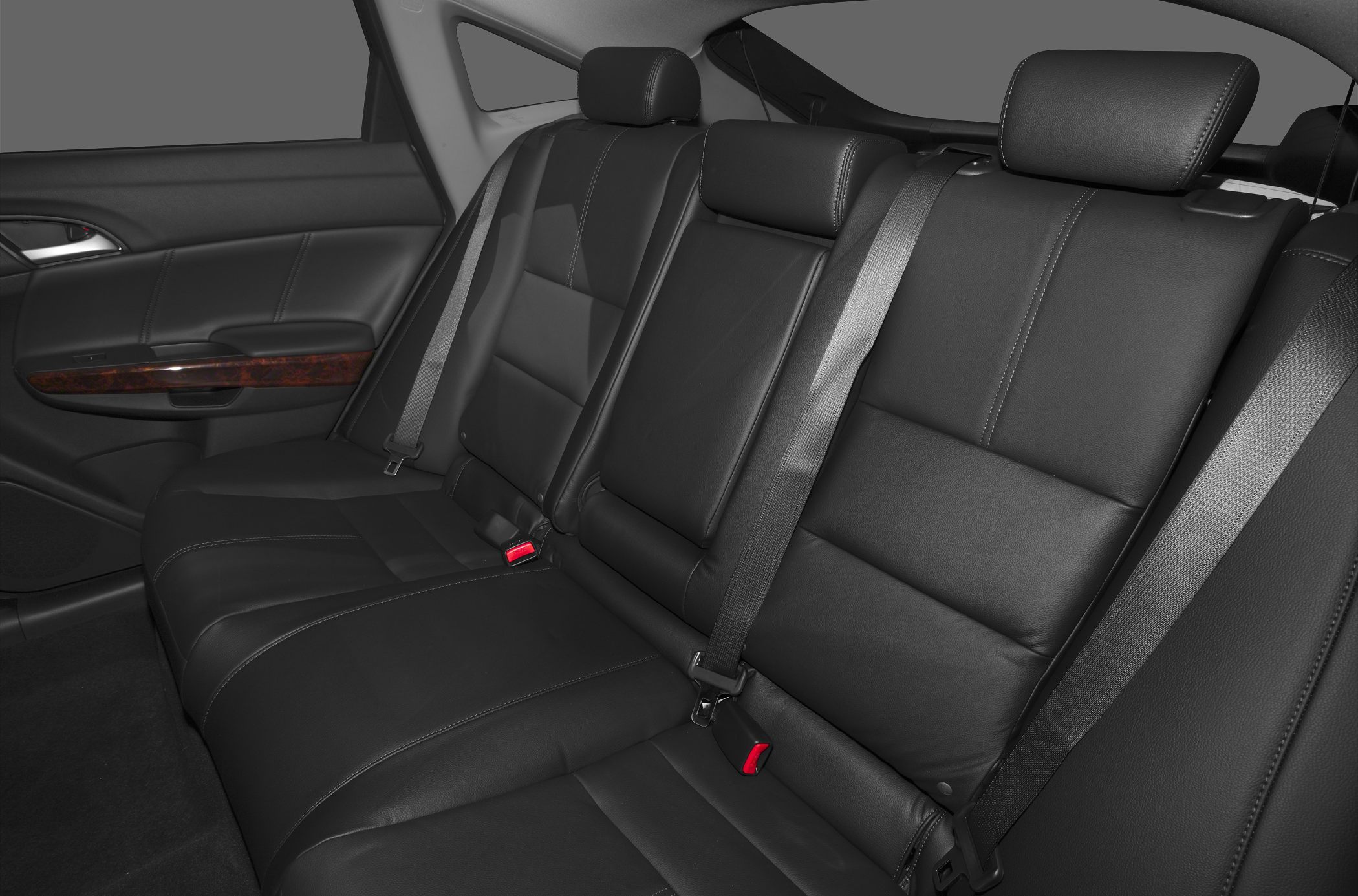 Rear leather seats with headrests and seat belts
