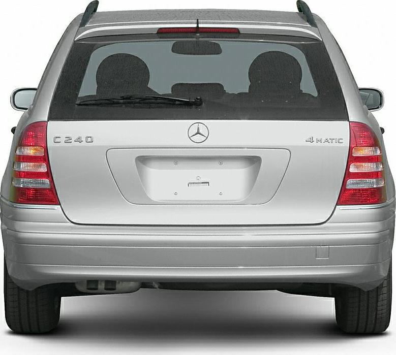 Rear view of estate with 4MATIC badge and detailed taillights
