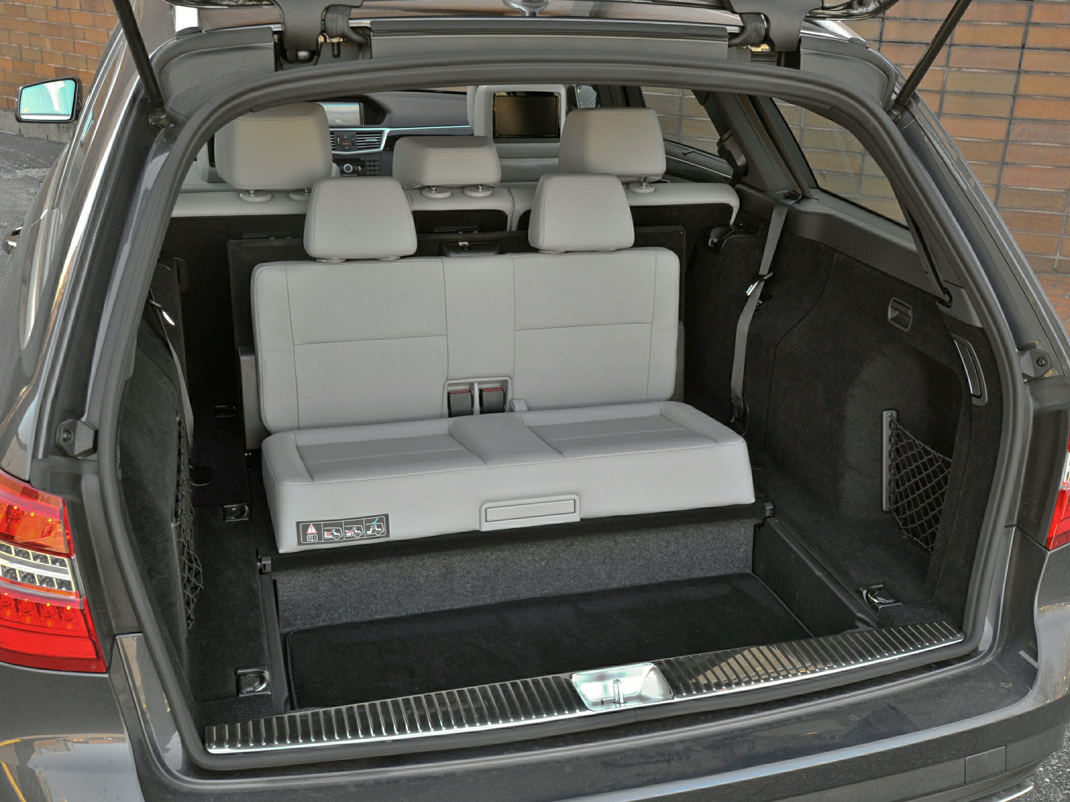 Rear cargo area with folded-up rear seats