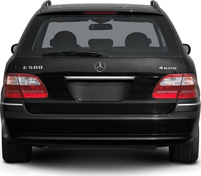 Rear view of estate car with taillights, emblem, and 4MATIC badge