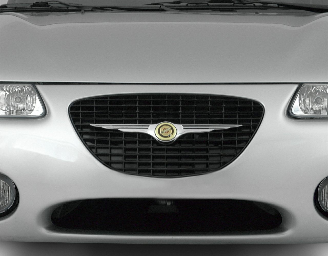 1994 Chrysler Sebring Coupe (FJ) Front View