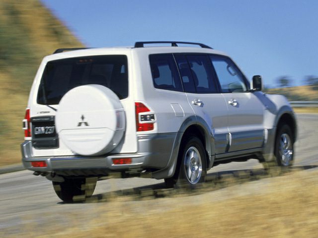 3/4 rear-right view