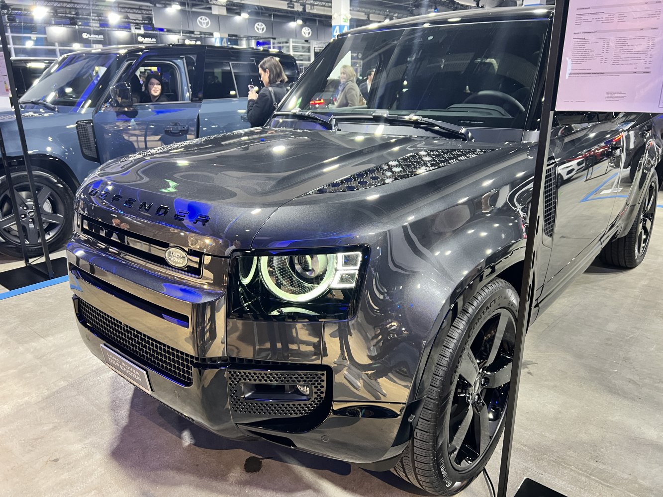 Bold front end with signature LED headlights and black alloy wheels