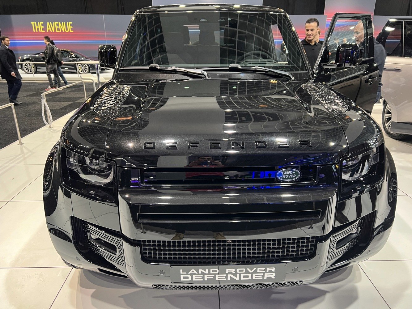 Bold front grille and headlights of a modern SUV