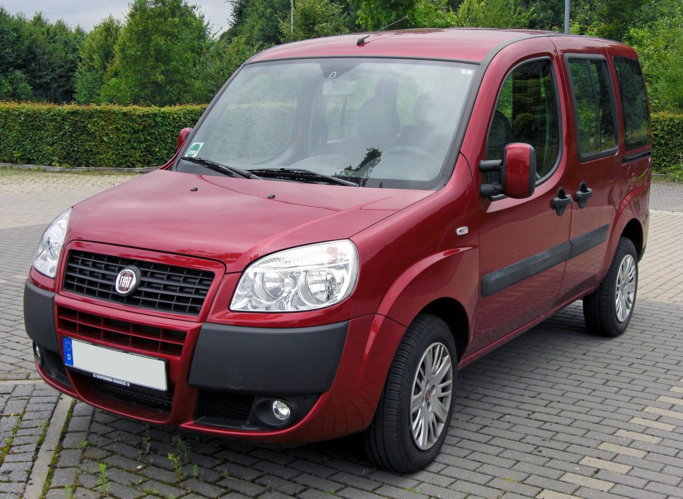 3/4 front-left view