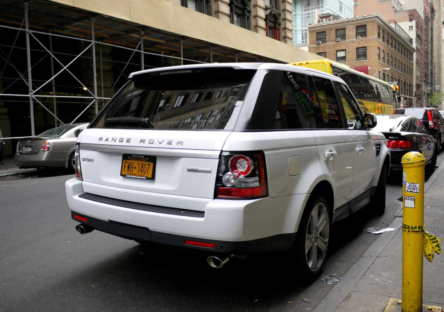 3/4 rear-right view