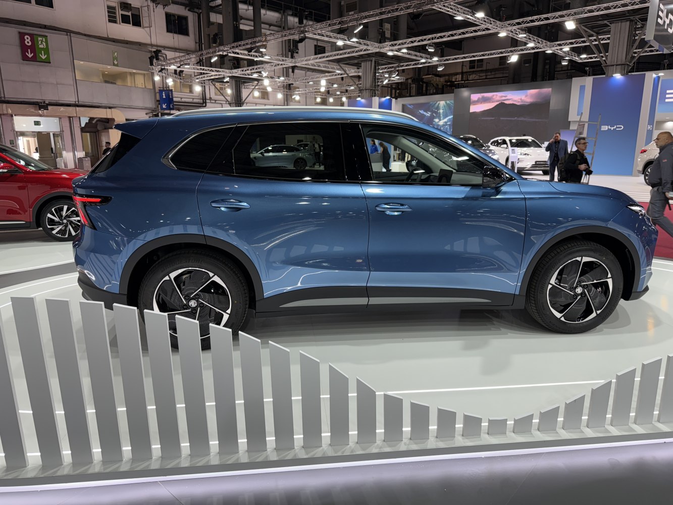 2025 MG MGS5 EV Side View Right