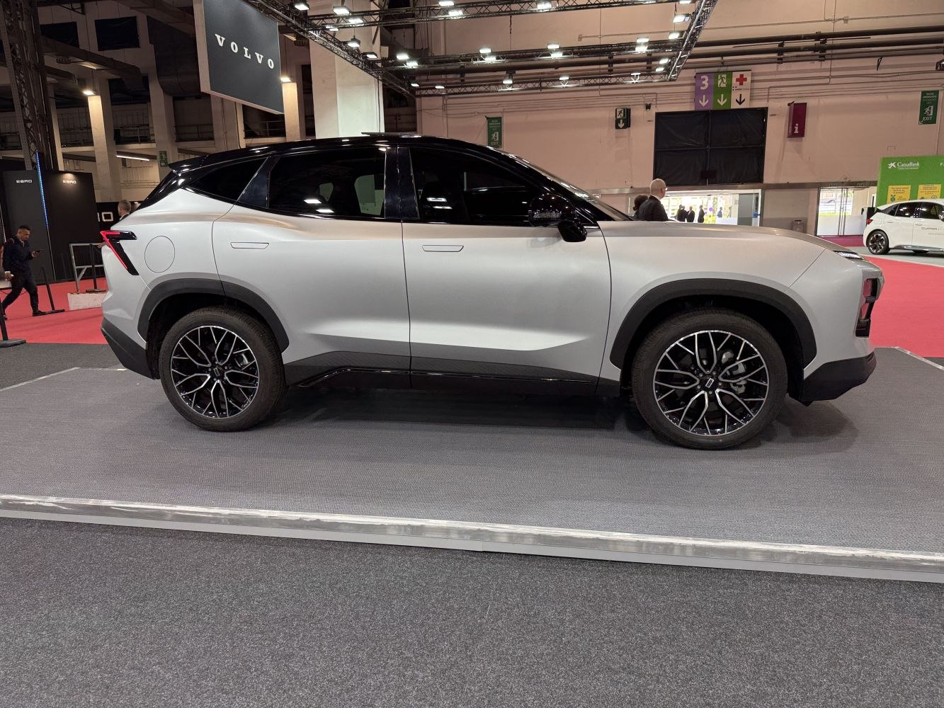 2024 Sportequipe 6 GT Side View Right